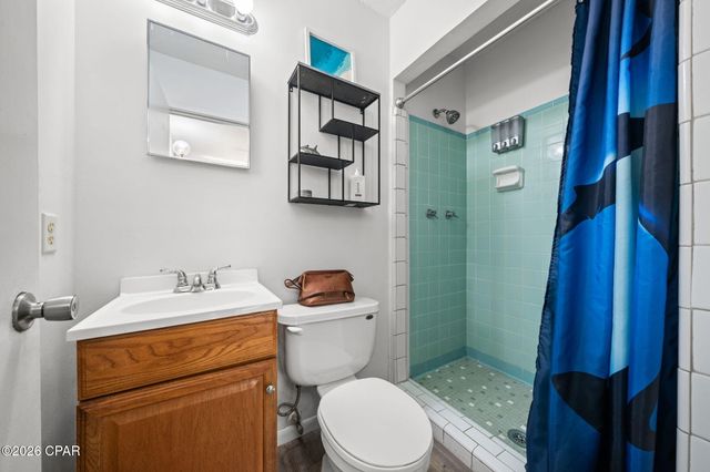 406 W 18th Plaza, Lynn Haven, FL 32444