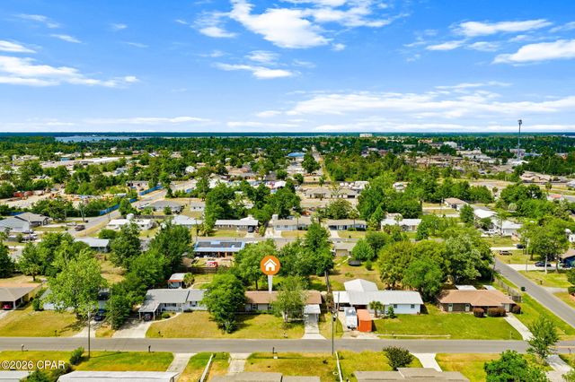 406 W 18th Plaza, Lynn Haven, FL 32444