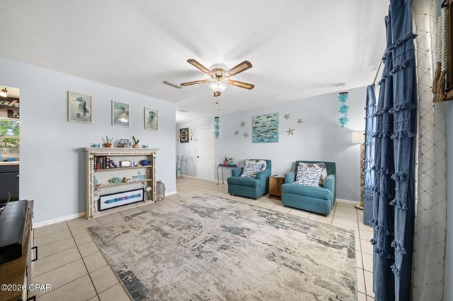 406 W 18th Plaza, Lynn Haven, FL 32444