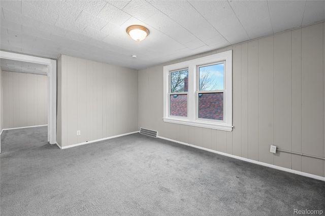 57 E Glenwood Street, Ecorse, MI 48229