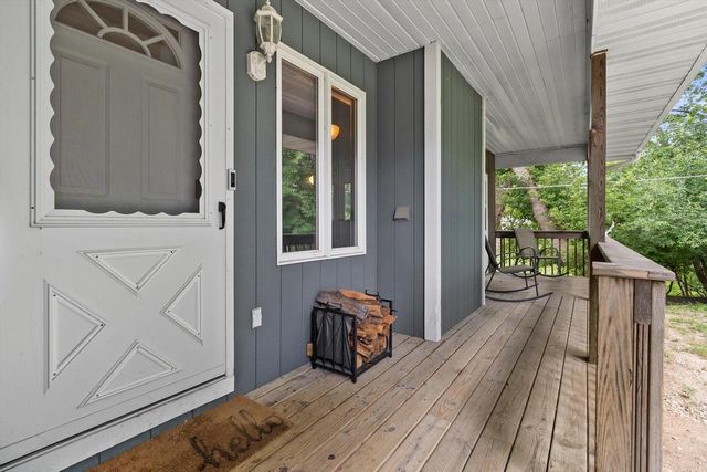 32 S Walworth AVENUE, Williams Bay, WI 53191