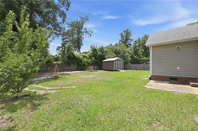 5527 Ballentine Street, Hope Mills, NC 28348