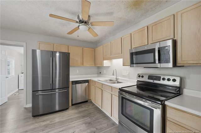 5527 Ballentine Street, Hope Mills, NC 28348