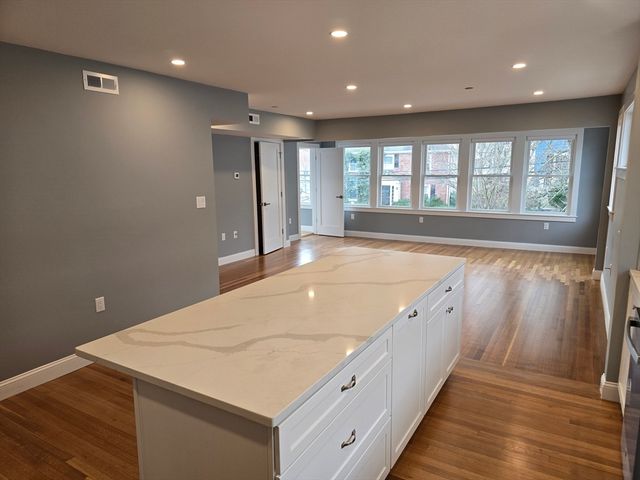 29 Appleton St 2, Arlington, MA 02467