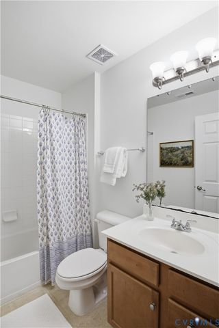 10513 Tea Olive Cir, New Kent, VA 23140
