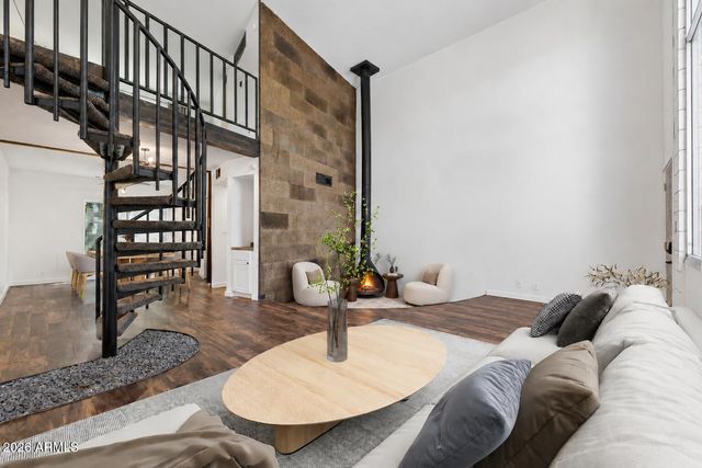 385 W PIERSON Street B4, Phoenix, AZ 85013