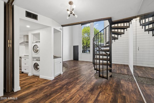 385 W PIERSON Street B4, Phoenix, AZ 85013