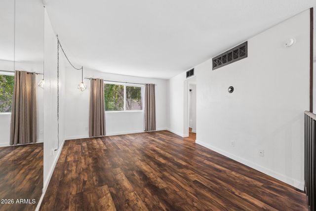385 W PIERSON Street B4, Phoenix, AZ 85013