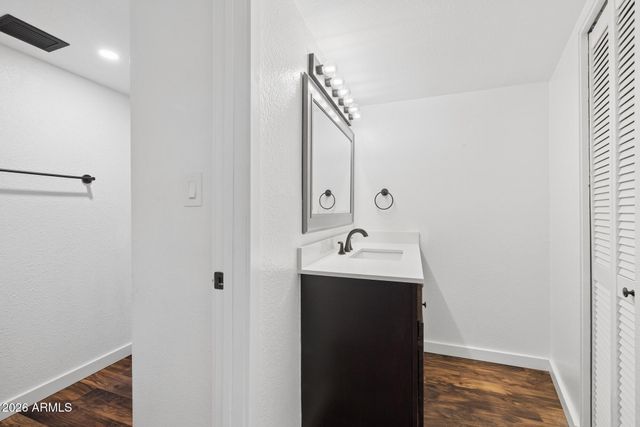 385 W PIERSON Street B4, Phoenix, AZ 85013