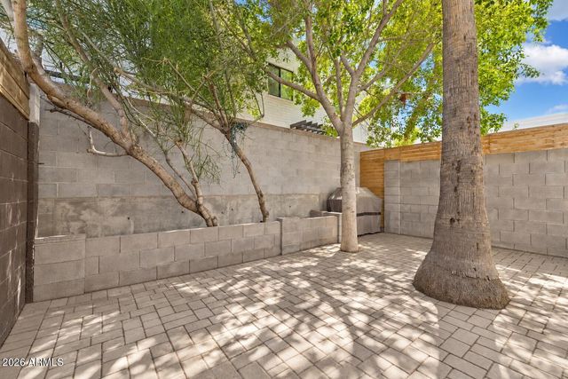 385 W PIERSON Street B4, Phoenix, AZ 85013