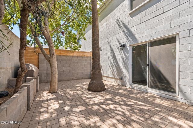 385 W PIERSON Street B4, Phoenix, AZ 85013