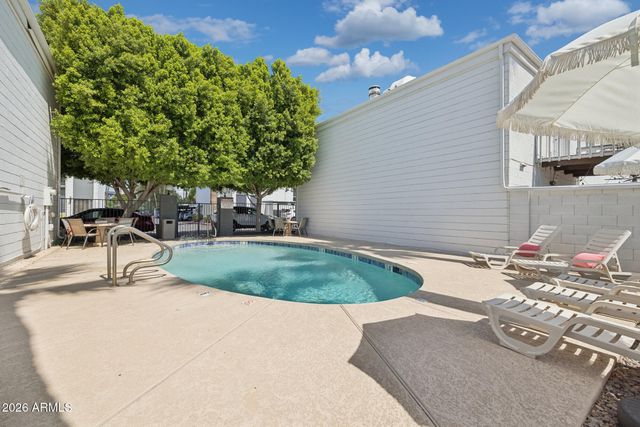 385 W PIERSON Street B4, Phoenix, AZ 85013