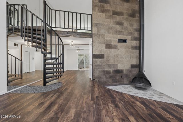 385 W PIERSON Street B4, Phoenix, AZ 85013