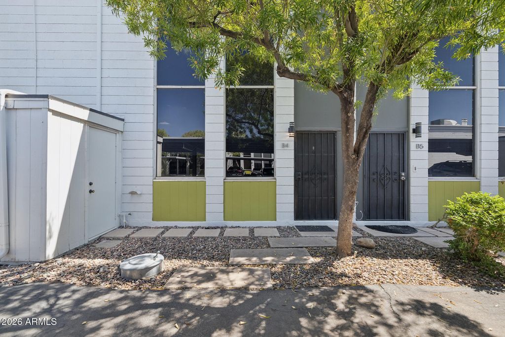 385 W PIERSON Street B4, Phoenix, AZ 85013 — photo 5