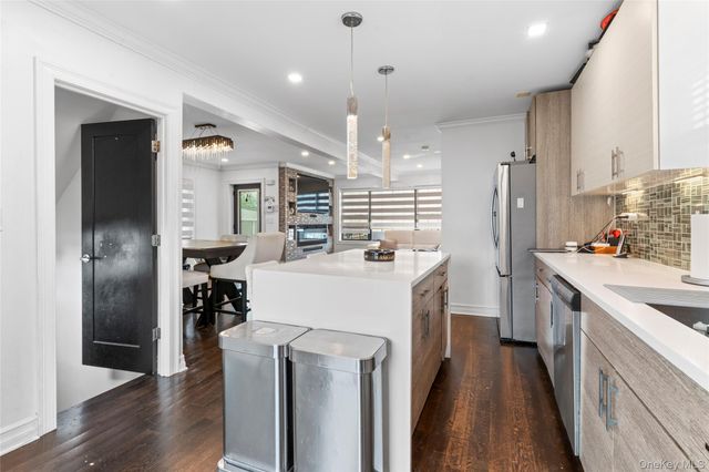 18906 122nd Avenue, Springfield Gardens, NY 11413