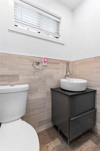 18906 122nd Avenue, Springfield Gardens, NY 11413