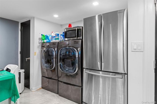 18906 122nd Avenue, Springfield Gardens, NY 11413