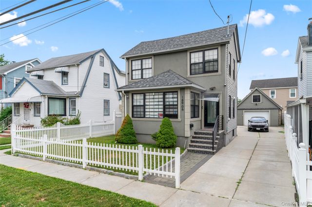 18906 122nd Avenue, Springfield Gardens, NY 11413
