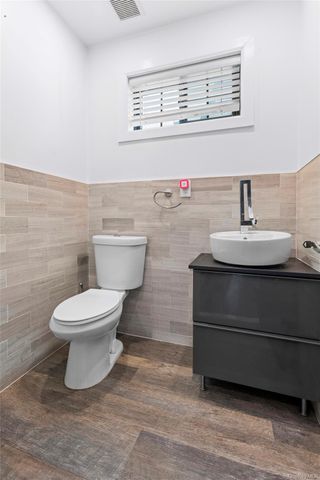 18906 122nd Avenue, Springfield Gardens, NY 11413