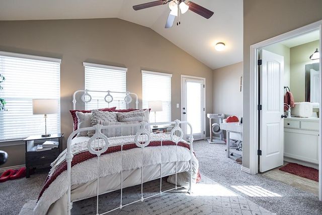 4239 W Marlowe Lane, Fayetteville, AR 72704