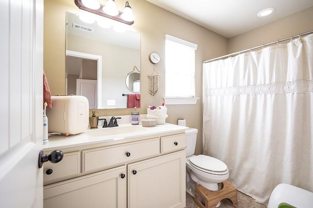4239 W Marlowe Lane, Fayetteville, AR 72704