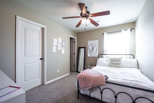 4239 W Marlowe Lane, Fayetteville, AR 72704