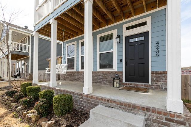 4239 W Marlowe Lane, Fayetteville, AR 72704