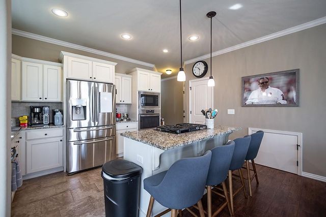 4239 W Marlowe Lane, Fayetteville, AR 72704