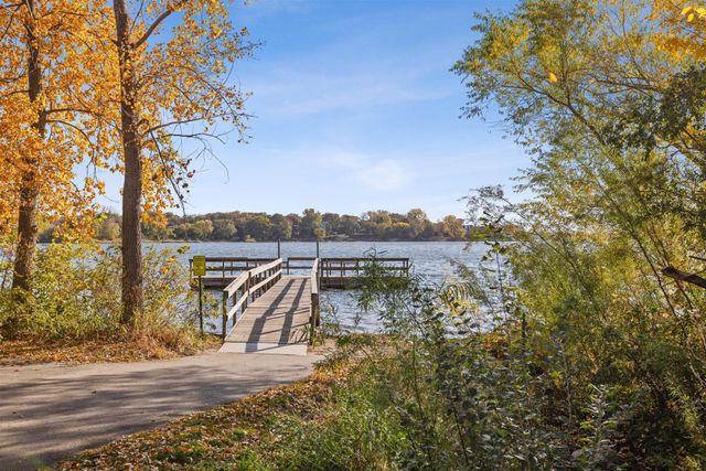 17506 Diplomat Loop, Lakeville, MN 55044