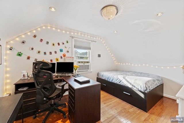 264 Paterson Avenue, Lodi, NJ 07644