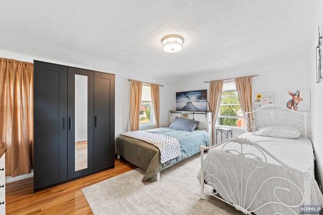 264 Paterson Avenue, Lodi, NJ 07644