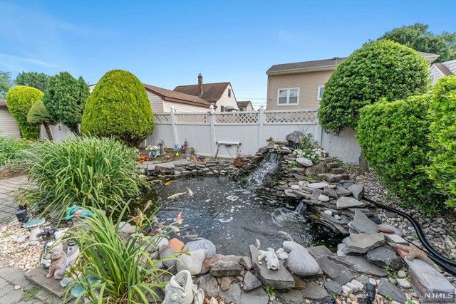 264 Paterson Avenue, Lodi, NJ 07644