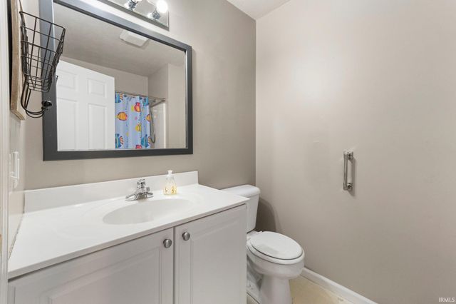 2150 N Us Highway 33, Kimmell, IN 46760