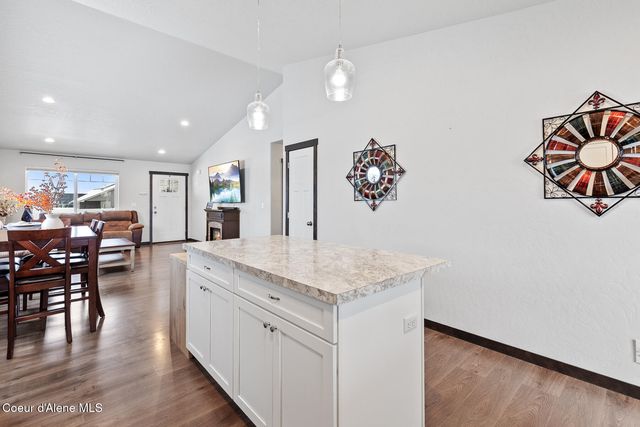 5914 W Irish DR, Rathdrum, ID 83858