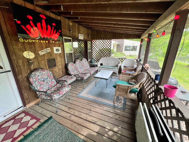 70 Ems B38 Lane, Leesburg, IN 46538