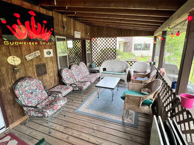 70 Ems B38 Lane, Leesburg, IN 46538