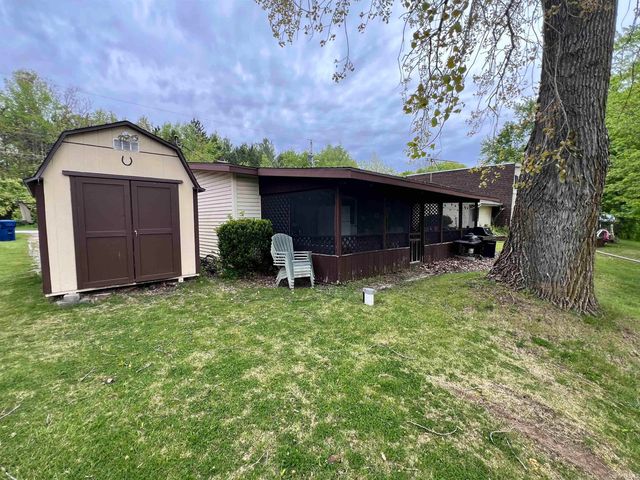 70 Ems B38 Lane, Leesburg, IN 46538
