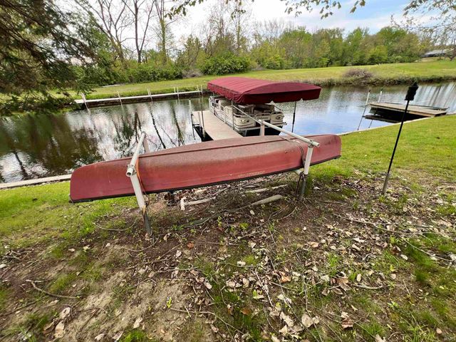 70 Ems B38 Lane, Leesburg, IN 46538