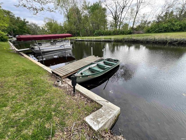 70 Ems B38 Lane, Leesburg, IN 46538
