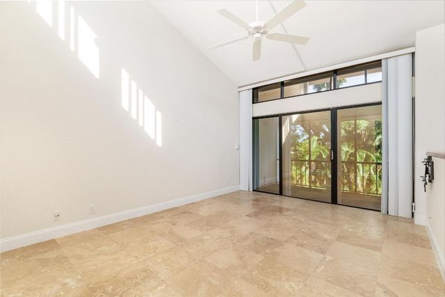 1900 Presidential Way 1-F, West Palm Beach, FL 33401