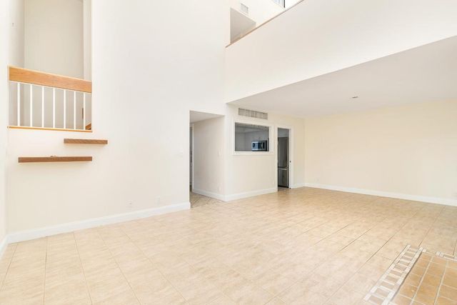 1900 Presidential Way 1-F, West Palm Beach, FL 33401