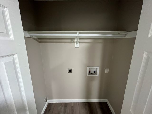 12508 Meadowcrest Lane, Balch Springs, TX 75180