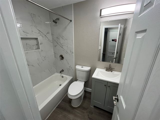 12508 Meadowcrest Lane, Balch Springs, TX 75180