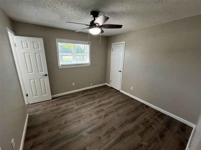 12508 Meadowcrest Lane, Balch Springs, TX 75180