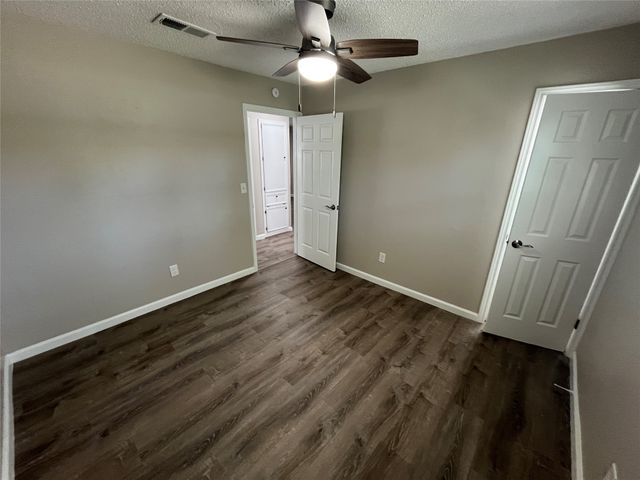 12508 Meadowcrest Lane, Balch Springs, TX 75180