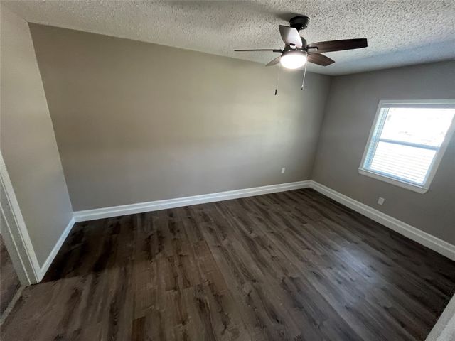 12508 Meadowcrest Lane, Balch Springs, TX 75180