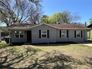 12508 Meadowcrest Lane, Balch Springs, TX 75180