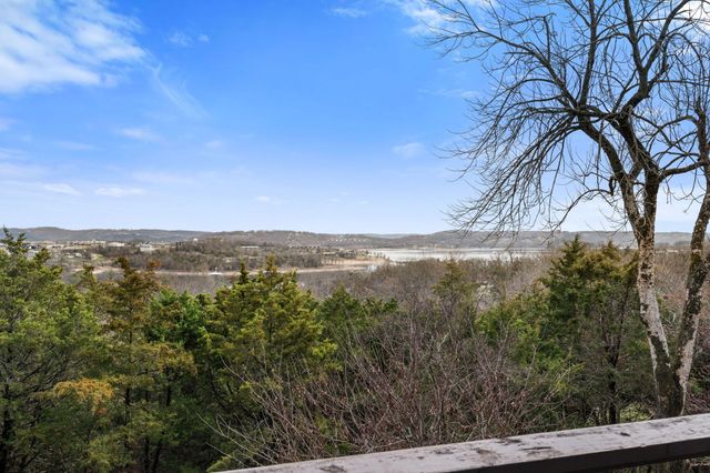 4 N Wilderness Trail, Kimberling City, MO 65686