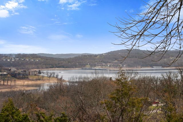 4 N Wilderness Trail, Kimberling City, MO 65686
