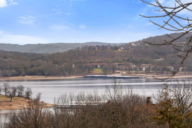 4 N Wilderness Trail, Kimberling City, MO 65686